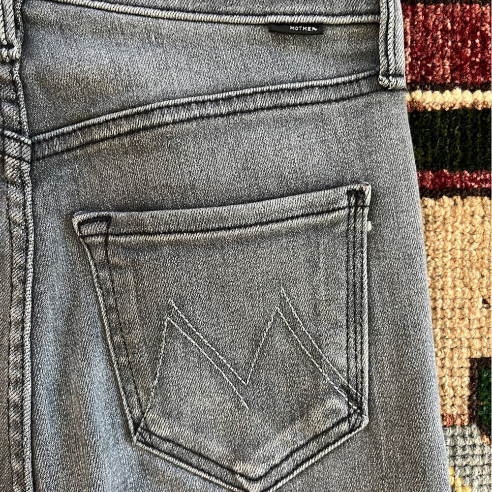 MOTHER Pixie Dazzler Ankle Fray Jeans - Picture 7 of 9